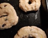 A picture of step 11 of Cinnamon and raisins Bagels.