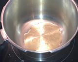 Foto del paso 3 de la receta: Manitas de Cerdo guisadas