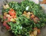 A picture of step 4 of Methi Aloo ki bhaji.