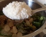 A picture of step 3 of Farali chutney.