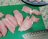 Foto del paso 3 de la receta: Solomillo de cerdo y albóndigas con salsa