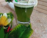 A picture of step 4 of Mint margarita 🍋🍋🍹🍸🍷.