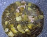 Foto langkah ke 5 dari resep Kuah Baikut Sawi Asin (non halal).