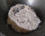 Foto langkah ke 1 dari resep Ayam Goreng Serundeng Memakai Ampas Kelapa.