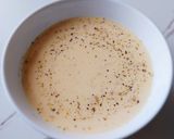 Hình bước làm 2 của món KHOAI TÂY đút lò với NCKD