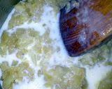 A picture of step 3 of sig's white garlic and onion sauce ..