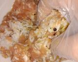 รูปขั้นตอนการทำที่ 2 ของ ไส้กรอกอิสานไก่ผสมข้าว (Isan-Style Chicken and Rice Sausage)