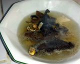 A picture of step 1 of Prawn Stir Fry.