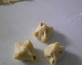 A picture of step 7 of Turkish Manti (Boiled Dumplings).