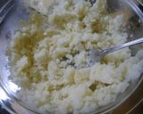 A picture of step 4 of Potato Salad With Tarako.