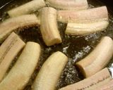 A picture of step 2 of Platanos machos (fried plantain banana).