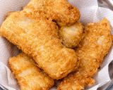 Foto del paso 3 de la receta: 🍋🐟 Merluza a la Romana Dorada y Crujiente
