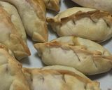 Foto del paso 3 de la receta: Empanadas veganas de soja texturizada 💜🥳