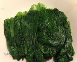 A picture of step 3 of Bibimbap in a Frying Pan.