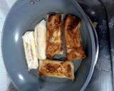 A picture of step 3 of Turon (Sweet Banana Dessert).