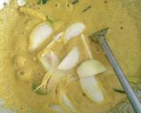 Foto langkah ke 7 dari resep Soto Ayam Kampung dan Keripik Kentang.