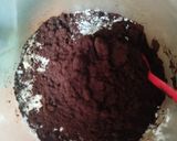 Foto langkah ke 1 dari resep Bolu Cokelat Panggang.