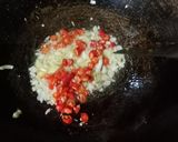 Foto langkah ke 2 dari resep Telur puyuh masak kecap.