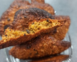 Foto del paso 3 de la receta: Cookies de avena, naranja y chocolate 85% 🍪🍊🍫
