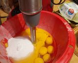 A picture of step 3 of Satsuma bundt cake: fat- and glutenfree.