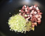 Foto del paso 1 de la receta: Tortilla con arroz (Omurice)