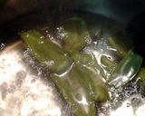 A picture of step 1 of jalapeno gravy.