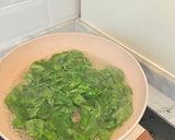 Foto langkah ke 3 dari resep Chicken & Spinach Creamy Spaghetti.