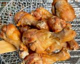 รูปขั้นตอนการทำที่ 2 ของ น่องไก่ทอดน้ำปลา