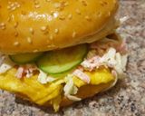 A picture of step 4 of Chicken (shami burger).