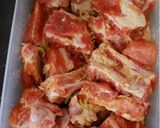 Hình bước làm 1 của món Sườn non kho trứng cút