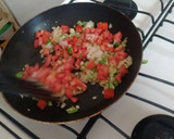 Foto del paso 3 de la receta: Tortas con sardinas en salsa de tomate a la mexicana!!💕