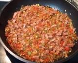 Foto del paso 3 de la receta: Noodles jardinera con magro y salsa de soja