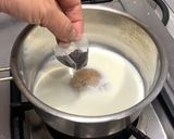 A picture of step 5 of Bubble Tea Pudding Tart.