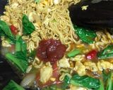 Foto langkah ke 9 dari resep Indomie Nyemek.