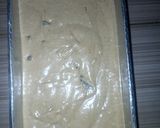 A picture of step 2 of Raisins Chocolate cake.