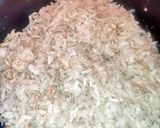 A picture of step 2 of Poha Namkeen.