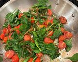 A picture of step 5 of Tuscan Chicken.