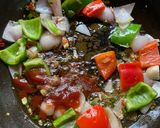 A picture of step 5 of Chicken Manchurian.