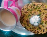 A picture of step 8 of Methi parantha.