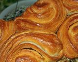 Une image de l'étape 12 de Brioche feuilletée - Vanille, cannelle, muscade et amande amère-.