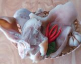 Hình bước làm 1 của món TAI, MŨI heo ngâm nước mắm