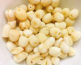 Hình bước làm 1 của món Chè nhãn lồng hạt sen