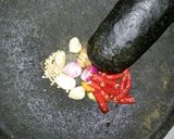 Foto langkah ke 1 dari resep Sambal goreng buncis kentang.