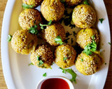 A picture of step 5 of Moong dal appe.