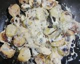 Foto del paso 3 de la receta: 🍳🧀Revuelto de repollitos de Bruselas a los 4 quesos 🧀🍳