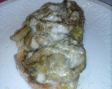 Foto del paso 2 de la receta: Tostada de conejo y cebolla con queso fundido