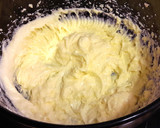Foto del paso 2 de la receta: Bizcocho de frutos rojos