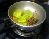 A picture of step 3 of Tricolour paneer tikka.