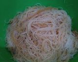 Foto langkah ke 1 dari resep Bihun goreng simpel.