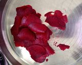 बीटरूट चिप्स (Beetroot chips recipe in Hindi) रेसिपी चरण 2 फोटो